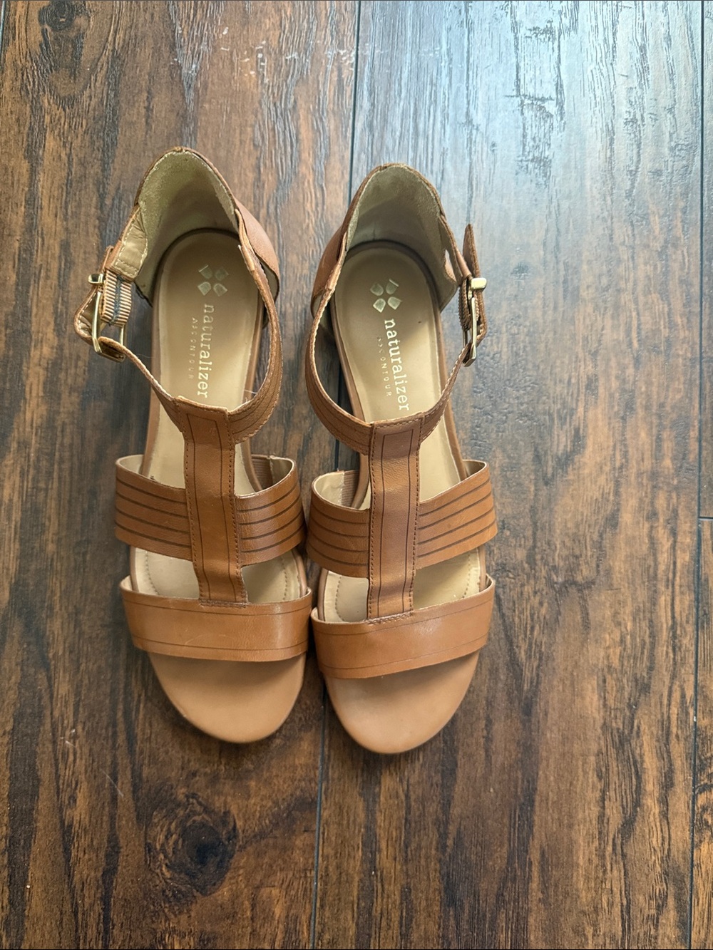 Naturalizer Tan Leather Strappy T-Bar Sandals